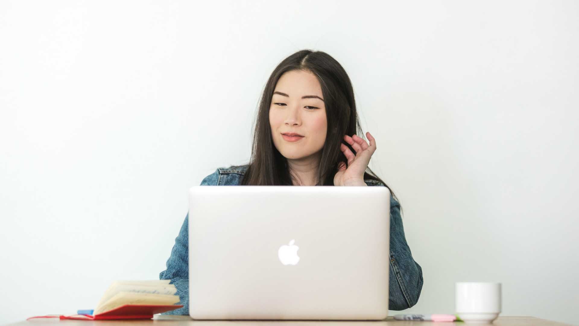 Just-in-time training, employee onboarding