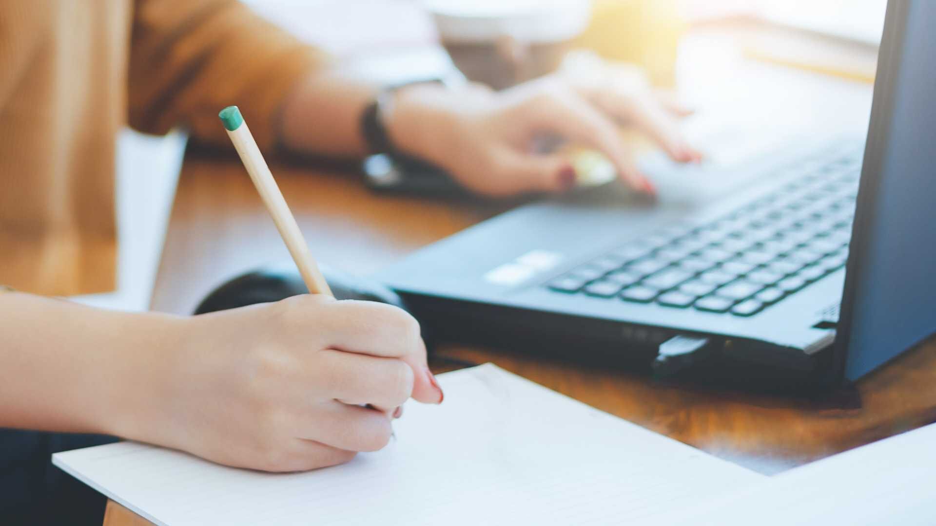 Upskilling and Reskilling Through Experiential Learning